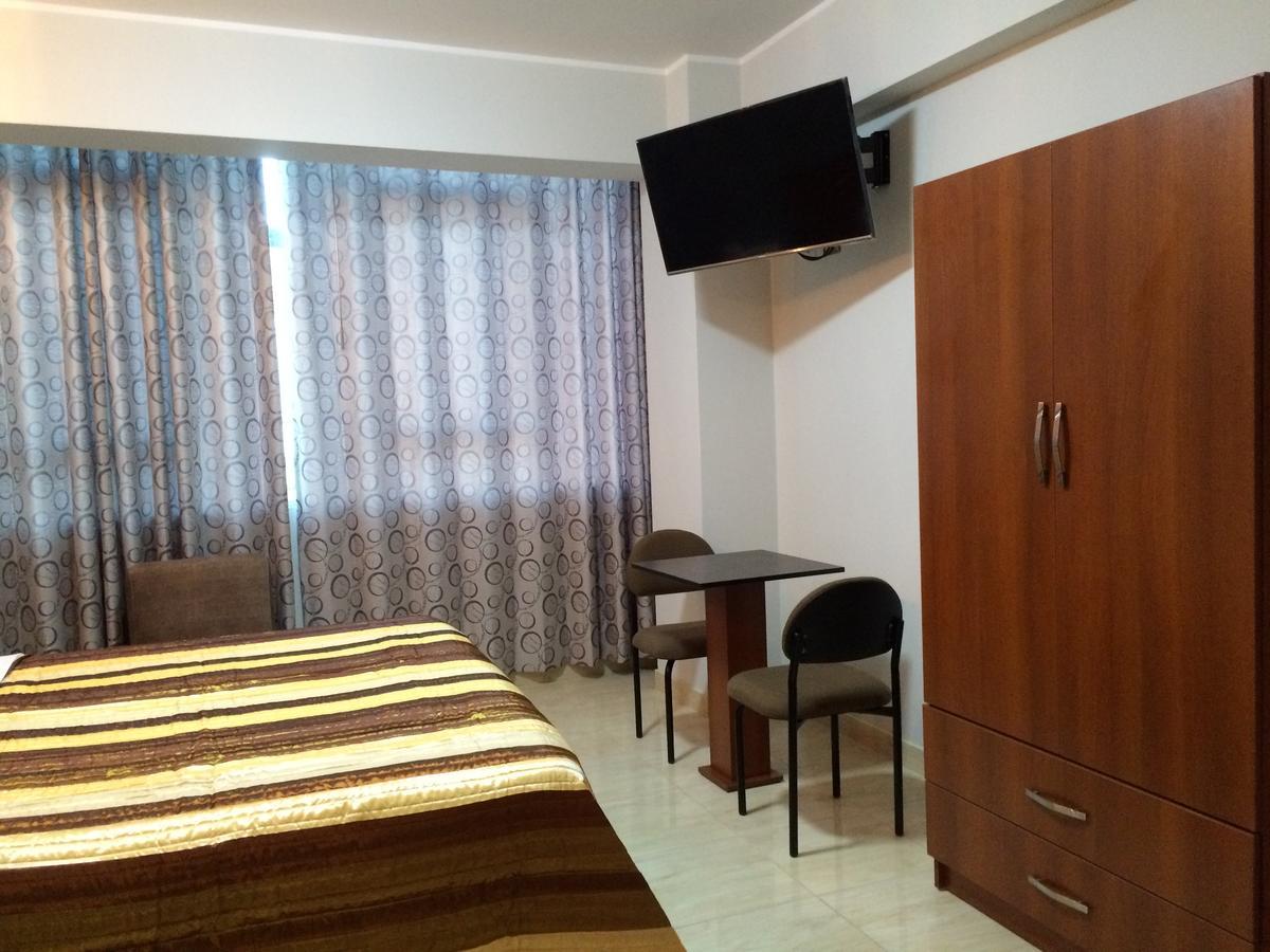 Hostal Gold Star Tacna Zewnętrze zdjęcie